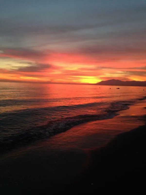 Beach Apartment In Elviria Marbella, Great Location With The Beach On Your Door Step Marbella